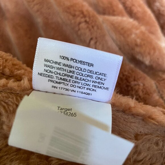 Pair Room Essentials Channeled Plush Terracotta Throw Blanket 50"x60" Midweight - Picture 3 of 5